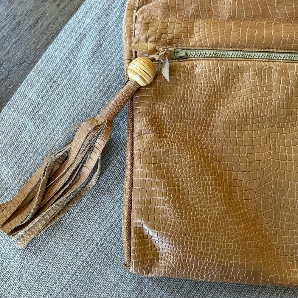 Lisandro Sarasola Vintage Leather Croc Embossed Foldover Clutch with Tassel - Picture 9 of 16